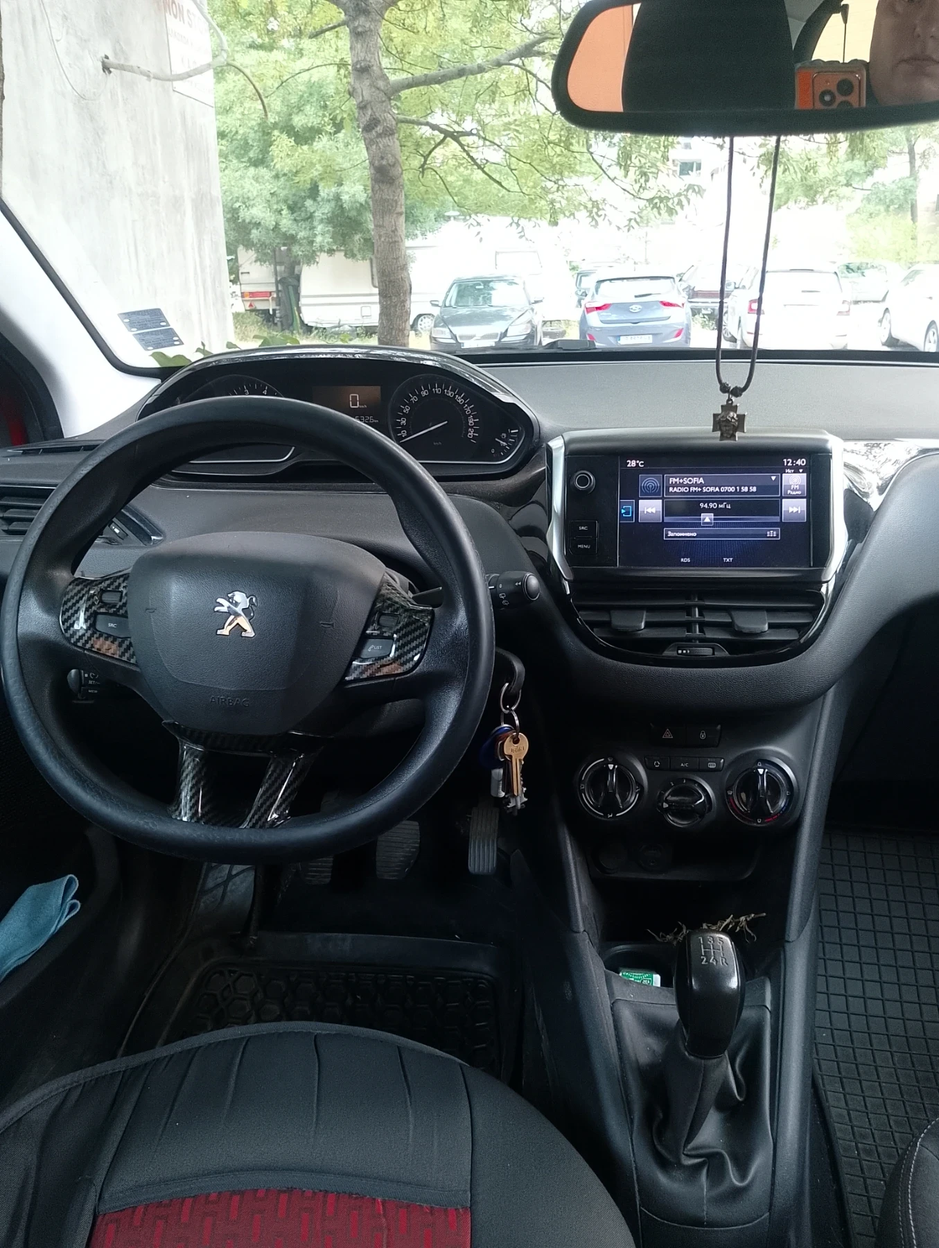 Peugeot 208 1.2, закупен от Пежо Люлин, фабрична ГУ BRC., снимка 8 - Автомобили и джипове - 55068938