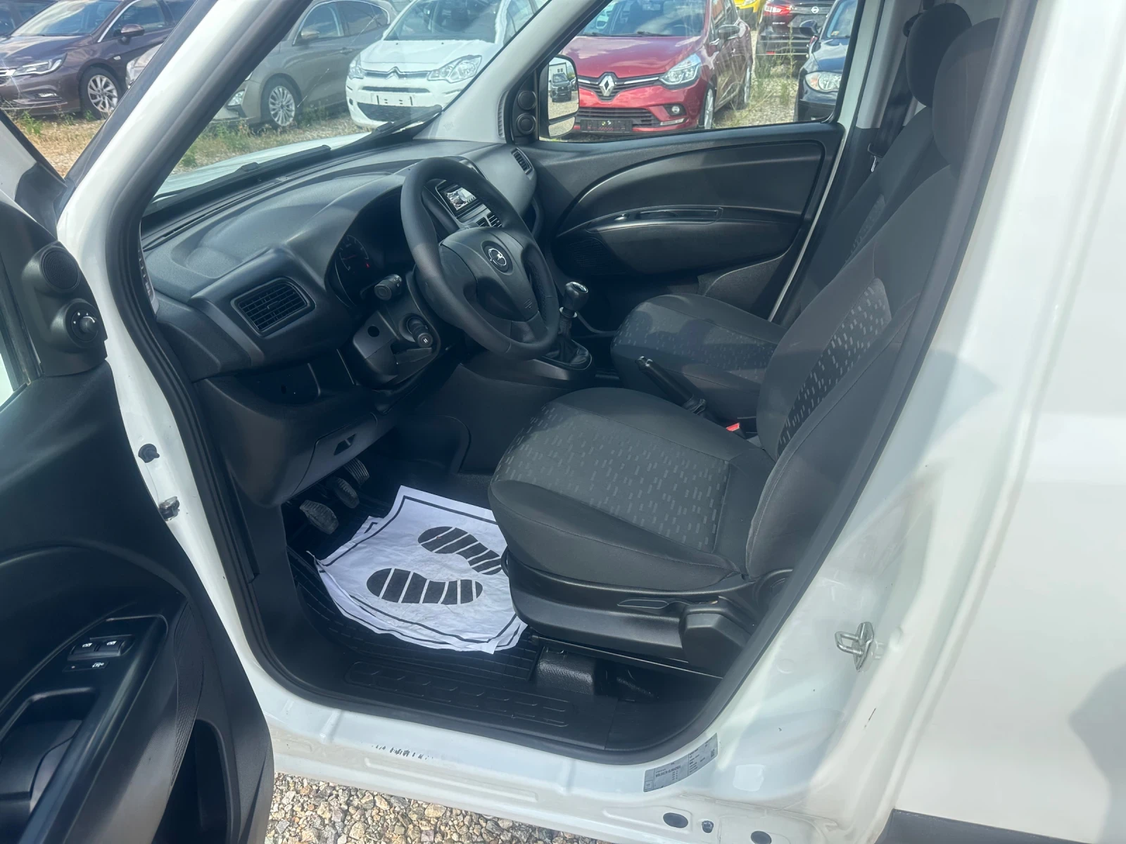 Opel Combo 1, 6 CDTi L2, снимка 11 - Автомобили и джипове - 55038332