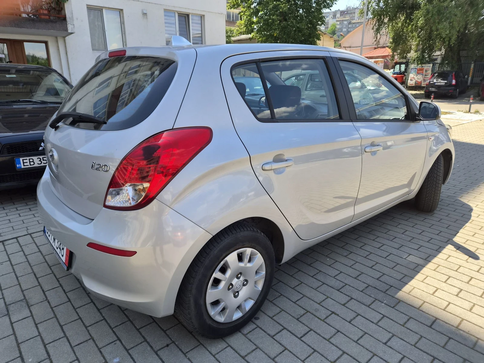 Hyundai I20 1.25 80к.с, снимка 5 - Автомобили и джипове - 55101165