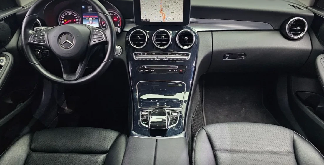 Mercedes-Benz C 200 97к км* Камера* Памет* Кожа* Пано* КРАЙНА ЦЕНА* , снимка 8 - Автомобили и джипове - 55246312