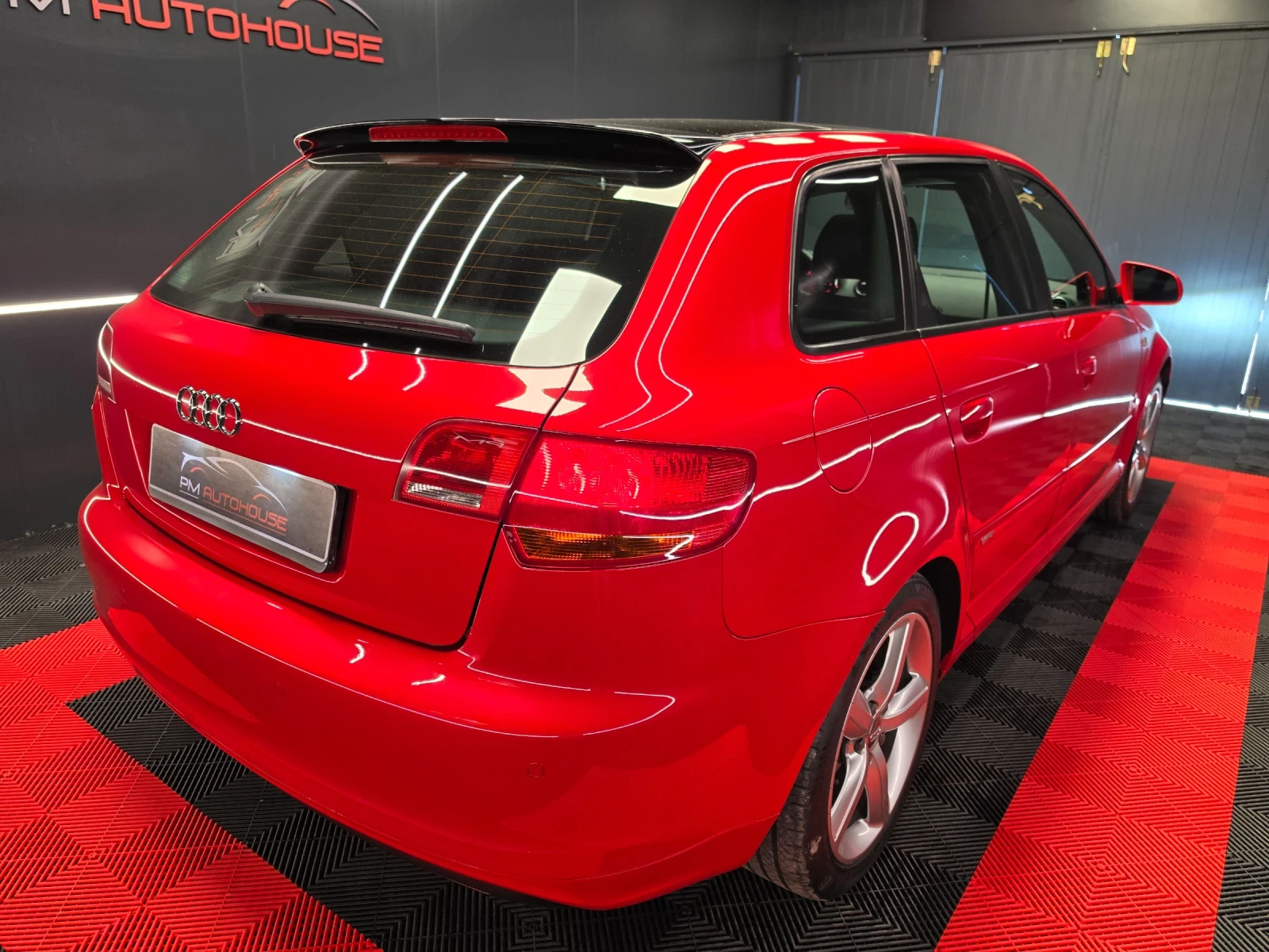Audi A3 1.9TDI* 105к.с* S-LINE* ПАНОРАМА* ОБСЛУЖЕН* ТЕМПОМ, снимка 4 - Автомобили и джипове - 55476830