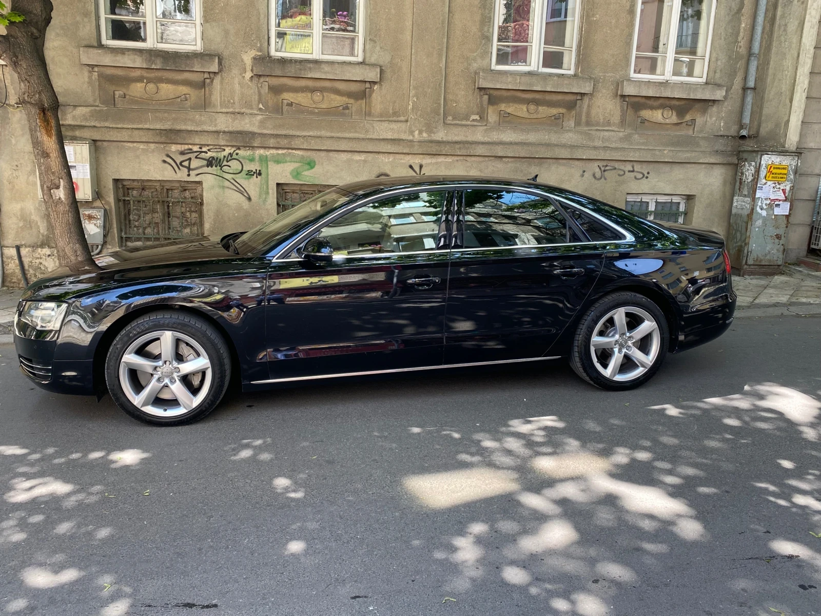 Audi A8 D4, снимка 4 - Автомобили и джипове - 55598839