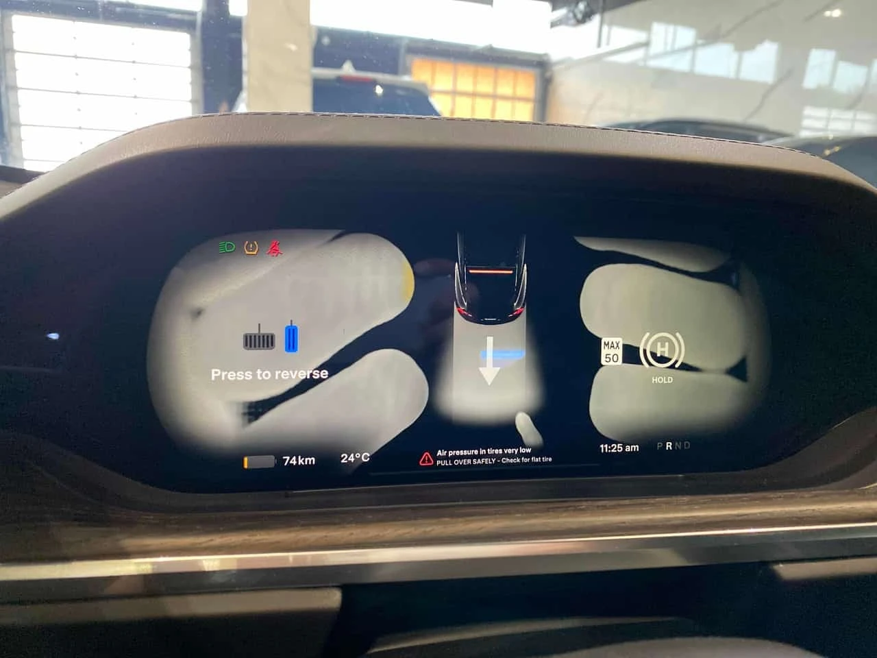 Tesla Model S * AWD * CARFAX * ОПЦИЯ ЗА ФИНАНСИРАНЕ, снимка 17 - Автомобили и джипове - 55786153