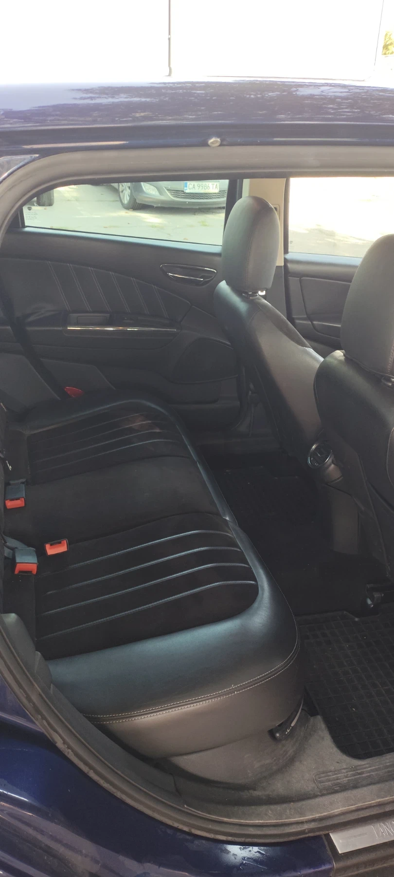 Lancia Delta 1.6 Multijet, снимка 10 - Автомобили и джипове - 55873527