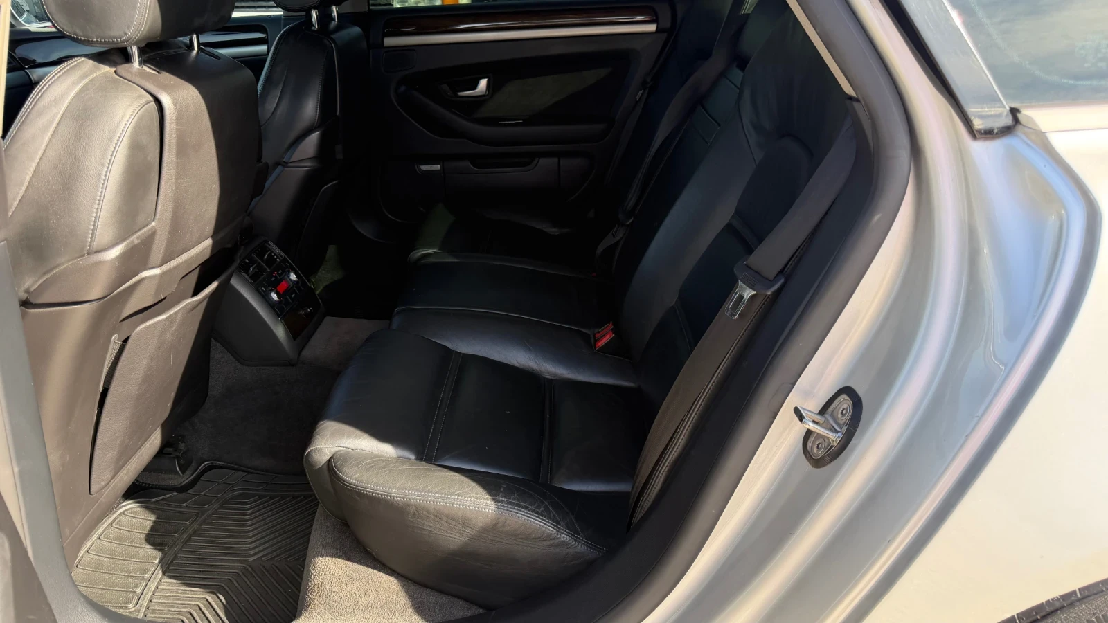Audi A8 3.0TDI БАРТЕР ЛИЗИНГ, снимка 12 - Автомобили и джипове - 56480279
