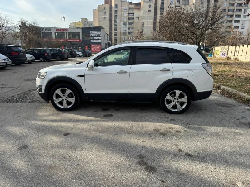 Chevrolet Captiva 2.2, снимка 2 - Автомобили и джипове - 48884857