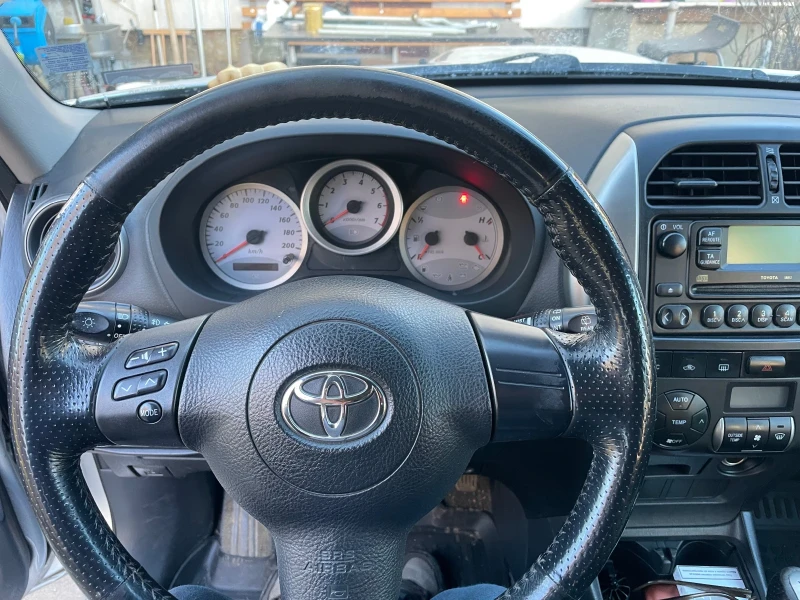 Toyota Rav4 2.0 D-4D FACE 133000 км!!!!, снимка 11 - Автомобили и джипове - 49010096