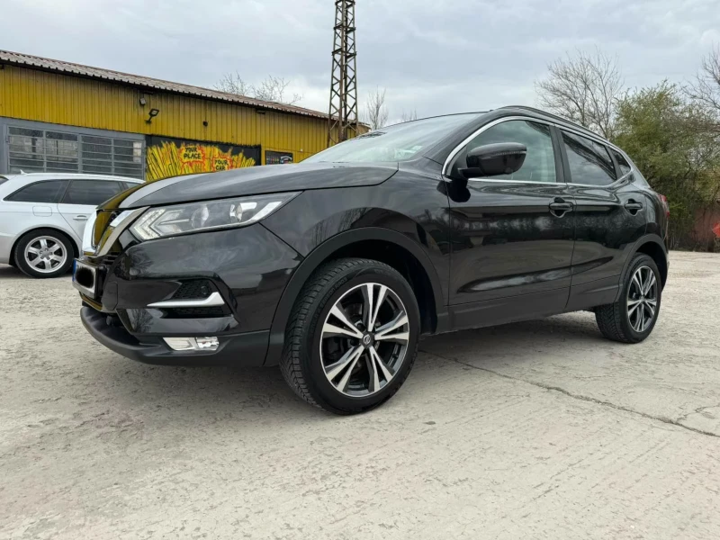 Nissan Qashqai J11 facelift 1, 5 dci, снимка 2 - Автомобили и джипове - 49609459