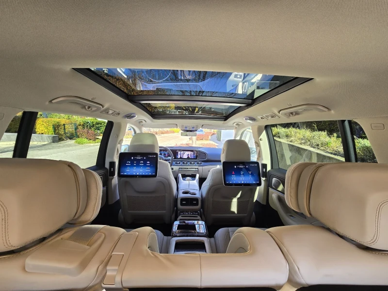 Mercedes-Benz GLS 63 AMG 4M+ Ultimate Pano Distronic 360 Camera AMG седалки, снимка 16 - Автомобили и джипове - 52311663