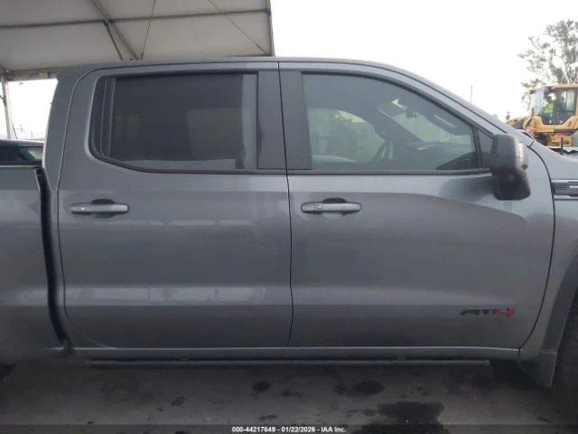 Gmc Sierra 6.2* AT4* 4WD* КОЖА* ПОДГРЕВ* NAVI* LED* , снимка 12 - Автомобили и джипове - 55433315