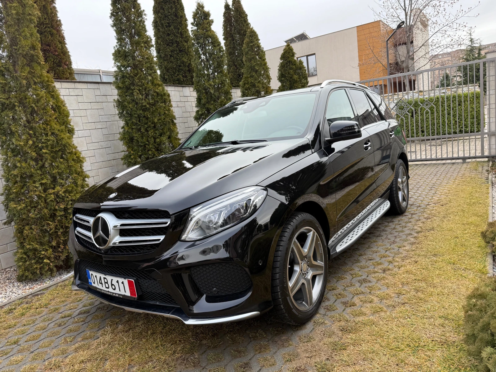 Mercedes-Benz GLE 350 cdi AMG* PANORAMA* DISTRONIC - [1] 