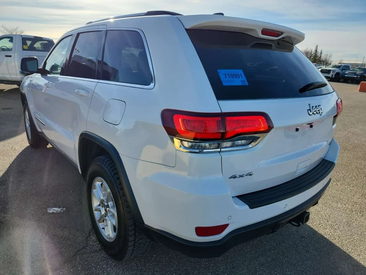 Jeep Grand cherokee LAREDO / ДВА КЛЮЧА / ОТ ПРЕДСТАВИТЕЛСТВО - изображение 4