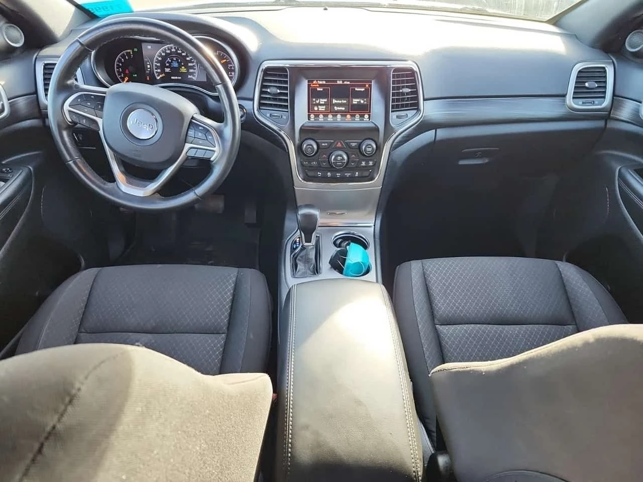 Jeep Grand cherokee LAREDO / ДВА КЛЮЧА / ОТ ПРЕДСТАВИТЕЛСТВО - изображение 10