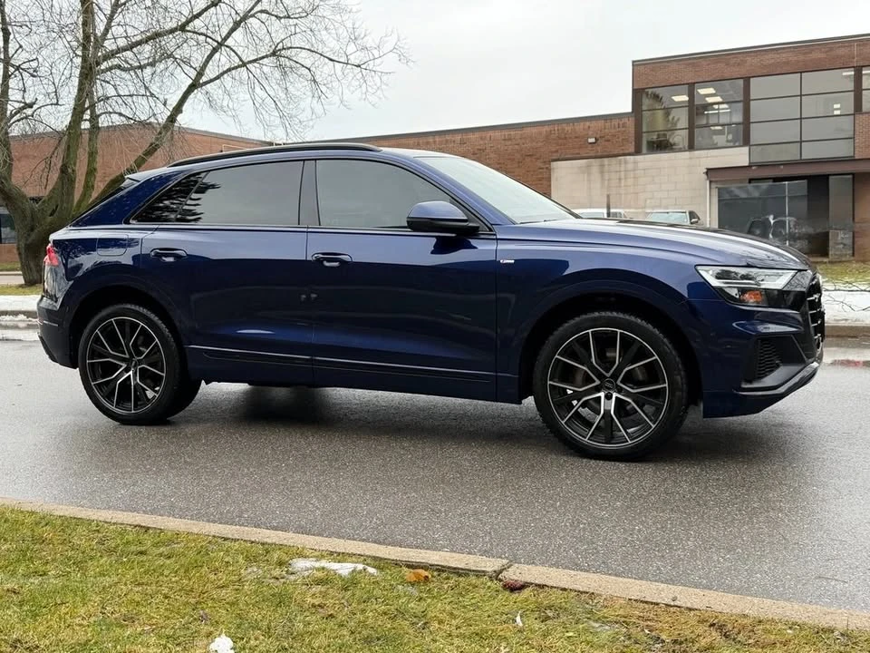 Audi Q8 Подгрев/Обдух/Памет/Панорама/360 камера/Фикс Цена - изображение 3