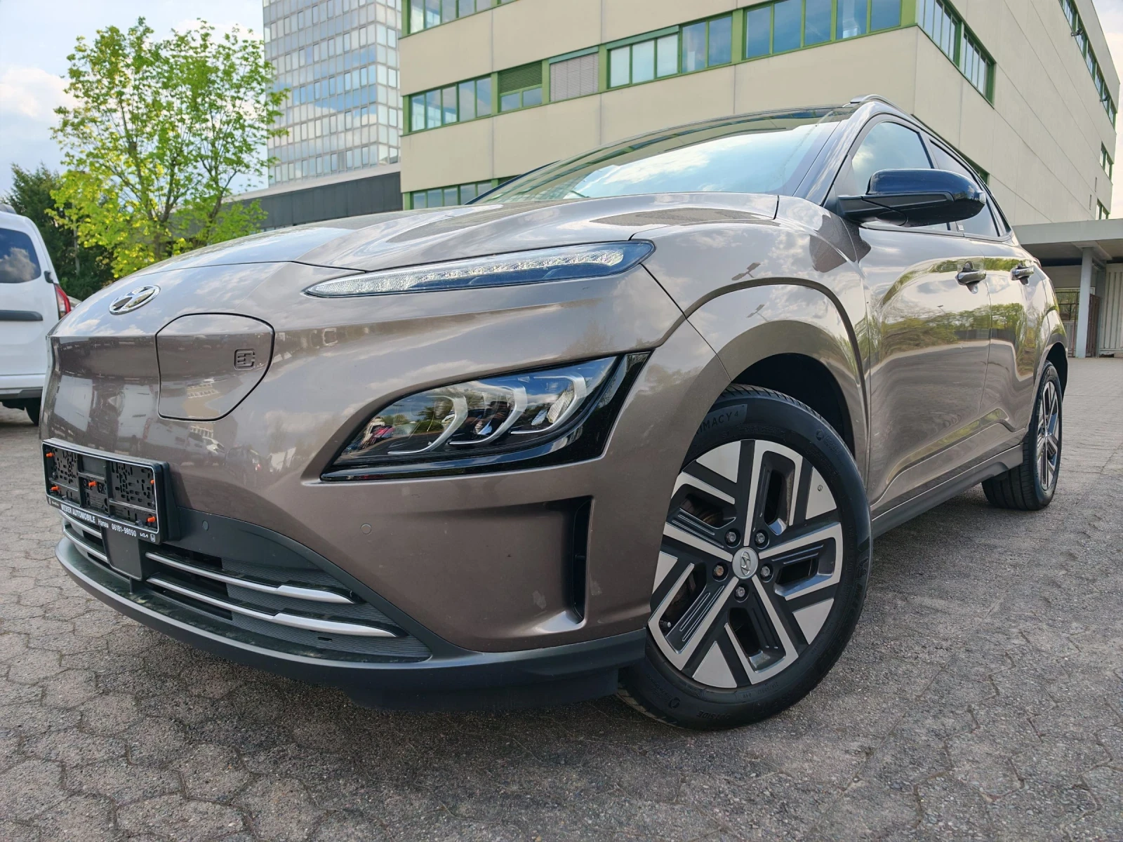 Hyundai Kona 64kWh Trend LED KRELL термопомпа