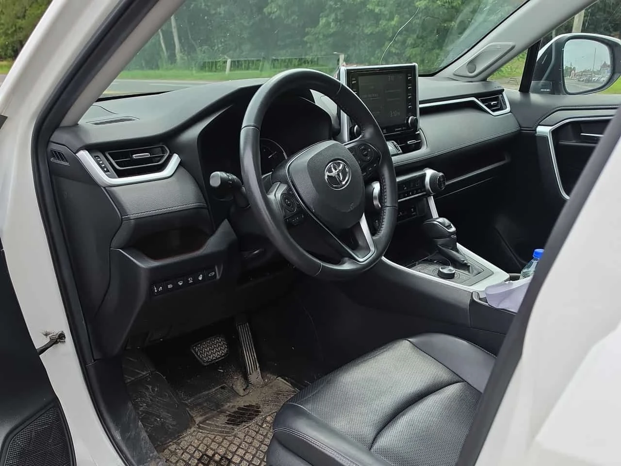 Toyota Rav4 * Limited * АВТОКРЕДИТ БЕЗ ПЪРВОНАЧАЛНА ВНОСКА* , снимка 5 - Автомобили и джипове - 55500948