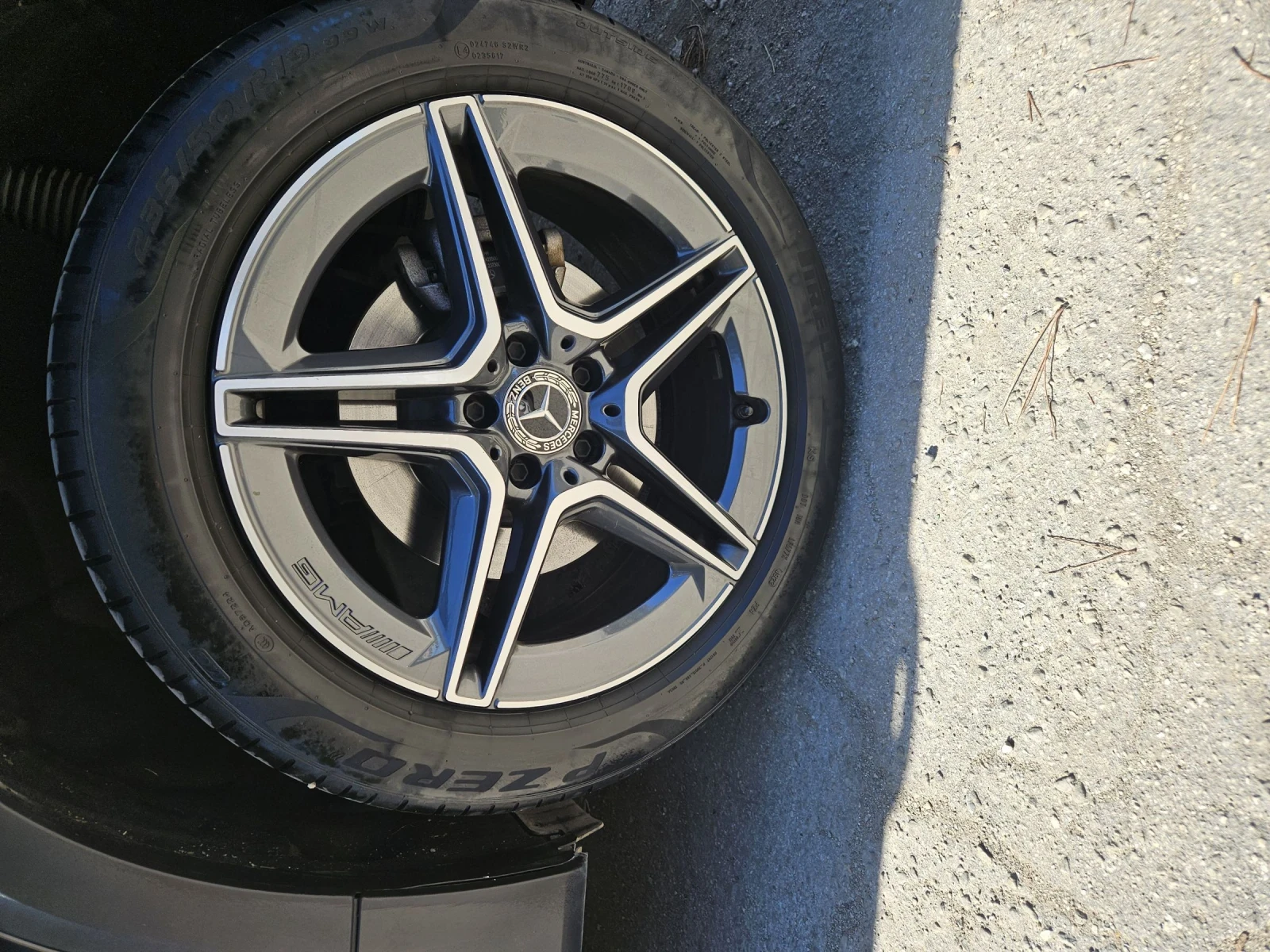 Mercedes-Benz GLB 200, снимка 11 - Автомобили и джипове - 56305149