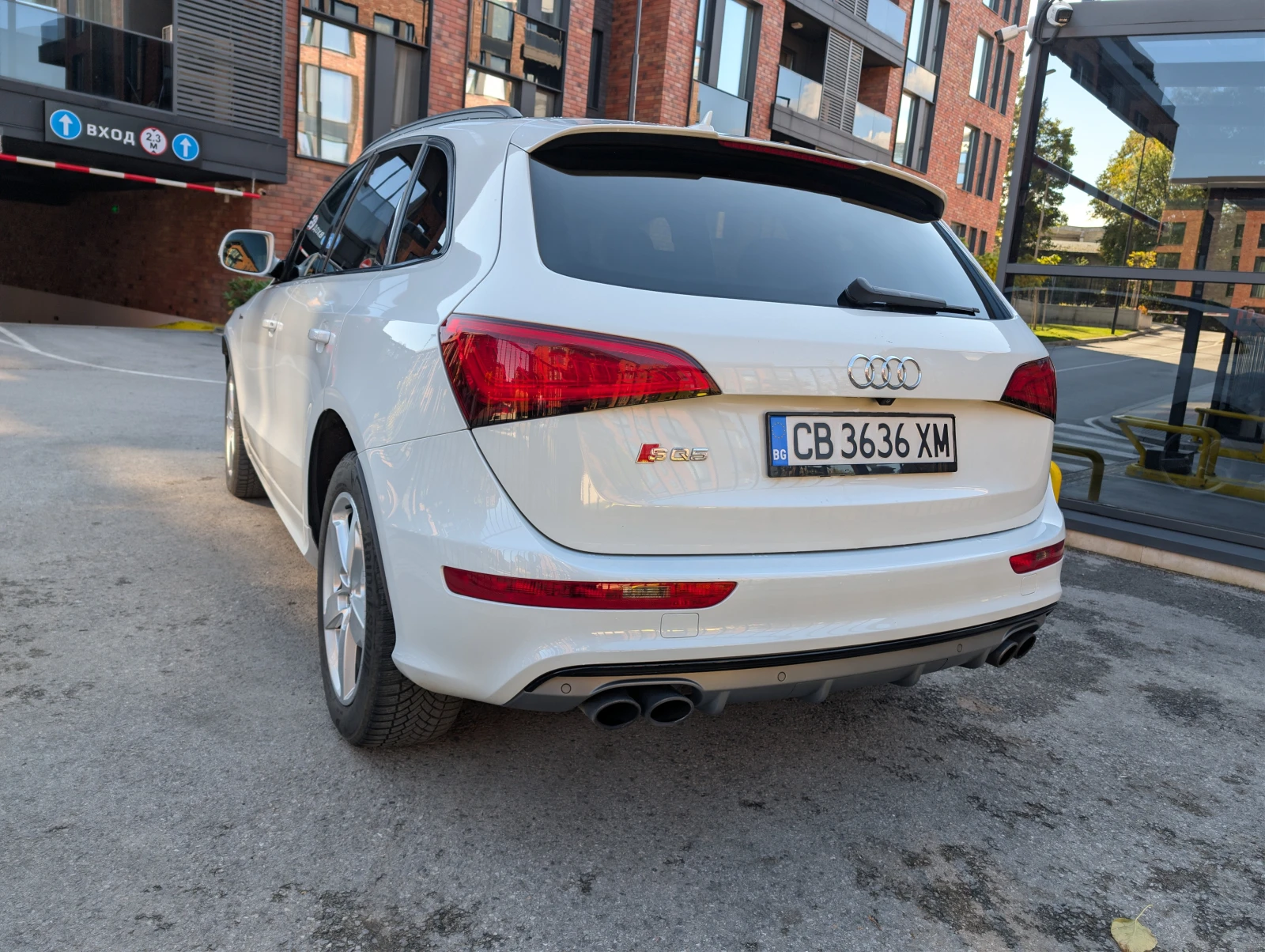 Audi SQ5 3.0 TFSI , снимка 5 - Автомобили и джипове - 56352695