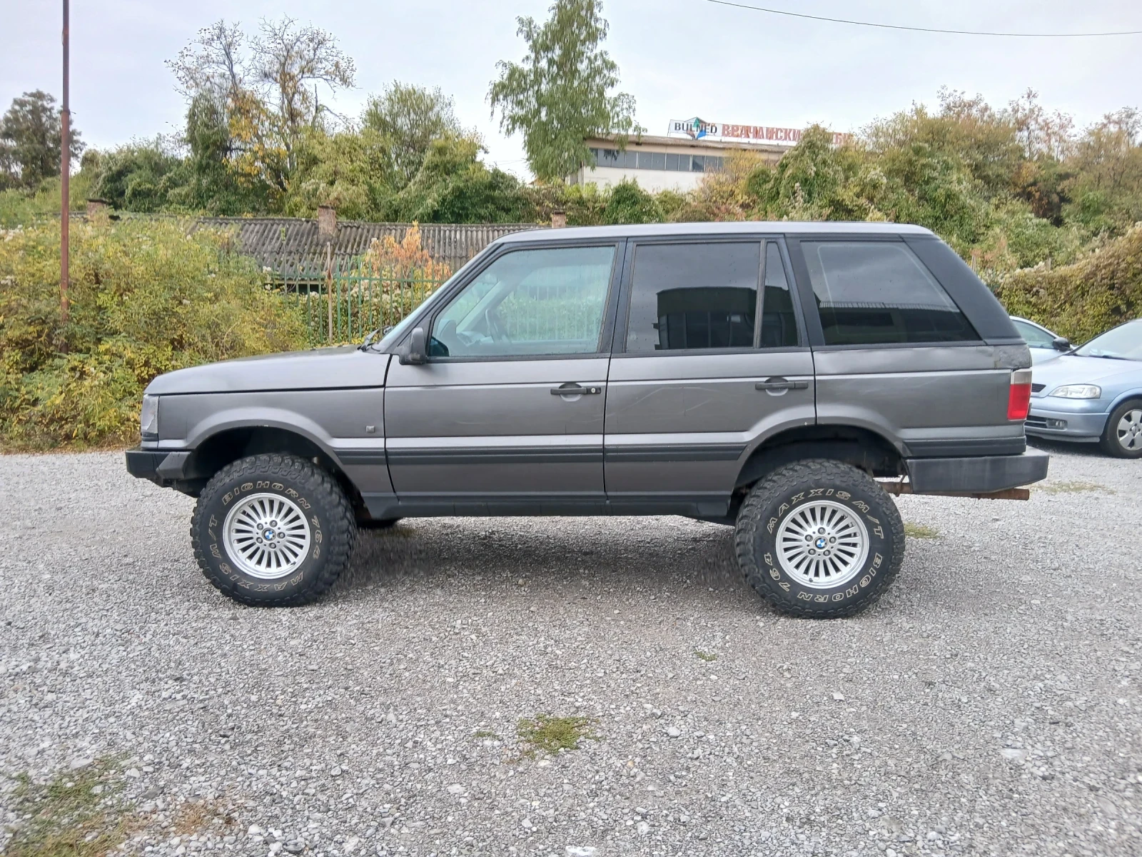 Land Rover Range rover 2.5 DSE, снимка 4 - Автомобили и джипове - 56494944
