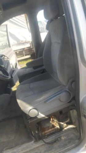 Mercedes-Benz Viano НА ЧАСТИ, 2.2 ЦДИ 6 СКОРОСТИ, снимка 2