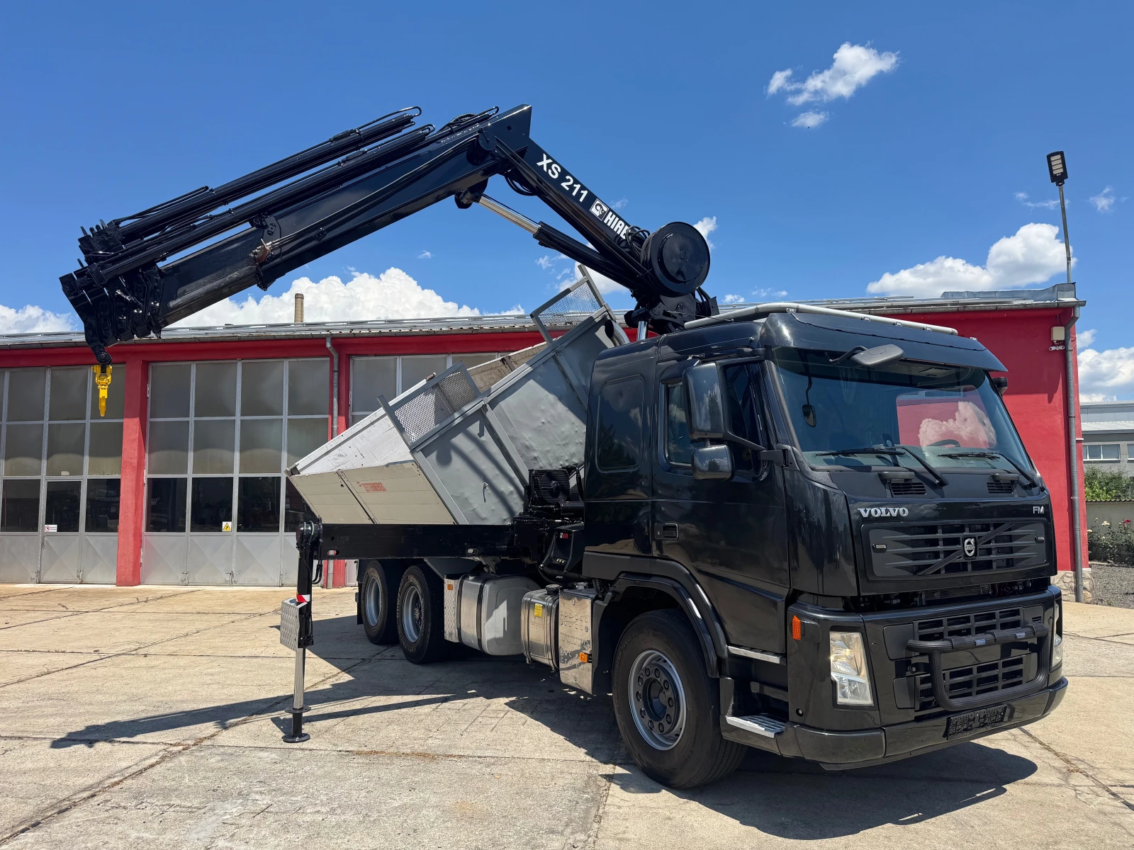 Volvo Fm 440 6X2 самосвал + HIAB 211 EP-5 HIDUO, снимка 7 - Камиони - 54919445