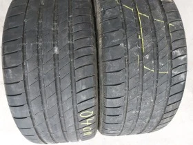Гуми Летни 235/35R19, снимка 1