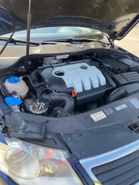 VW Passat Комби, снимка 15