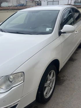 VW Passat - 3300 € / 6454.24 лв. - 65471651 5