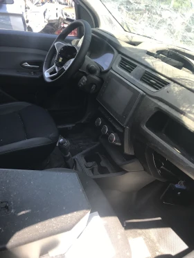 Renault Express На части 1.5 DCI ръчни скорости На части!! - 5 € - 25956865 4