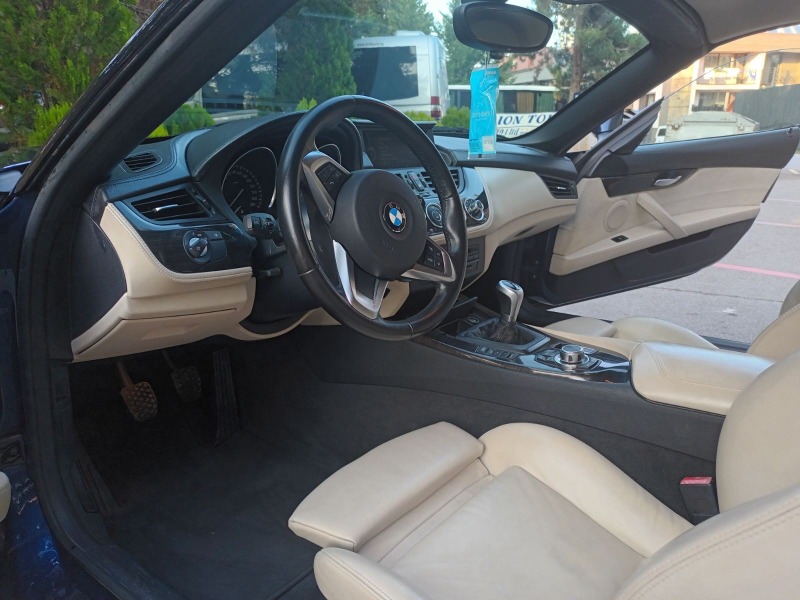 BMW Z4 sDrive 23i, снимка 10 - Автомобили и джипове - 46040918