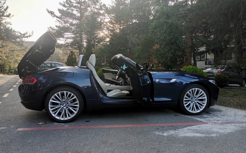 BMW Z4 sDrive 23i, снимка 4 - Автомобили и джипове - 46040918