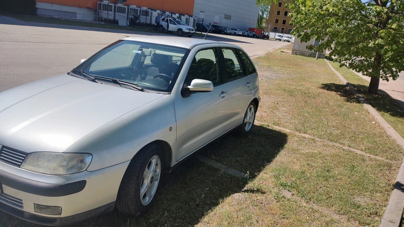 Seat Ibiza  TDI, снимка 15 - Автомобили и джипове - 46173195