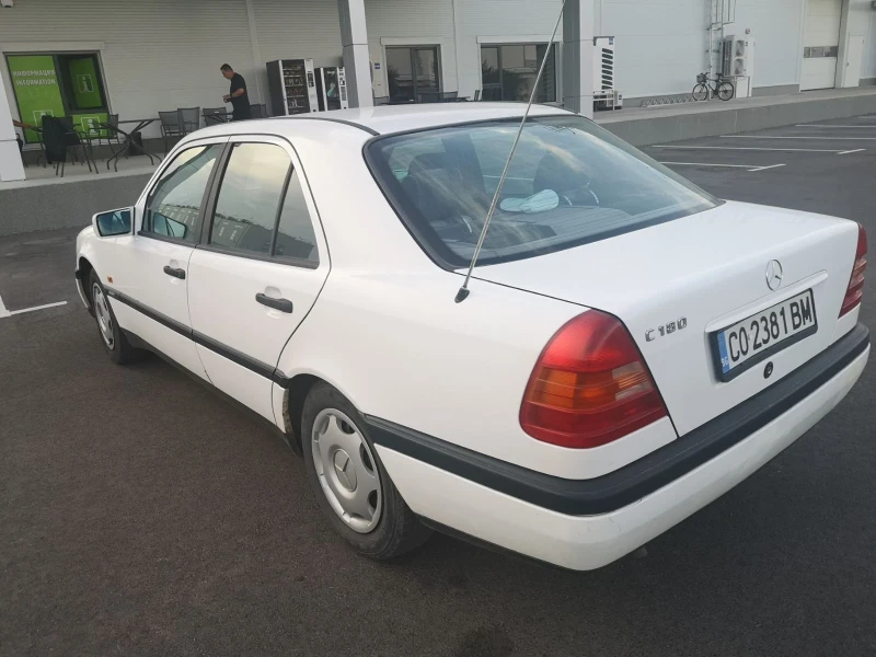 Mercedes-Benz C 180 1.8, снимка 5 - Автомобили и джипове - 47002565