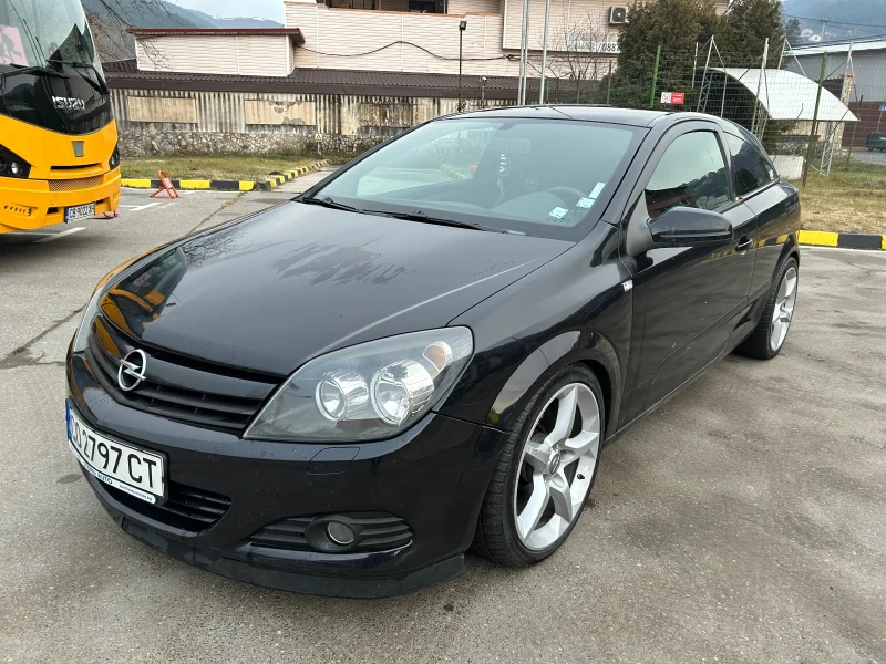 Opel Astra Gtc 1.9, снимка 8 - Автомобили и джипове - 48593487