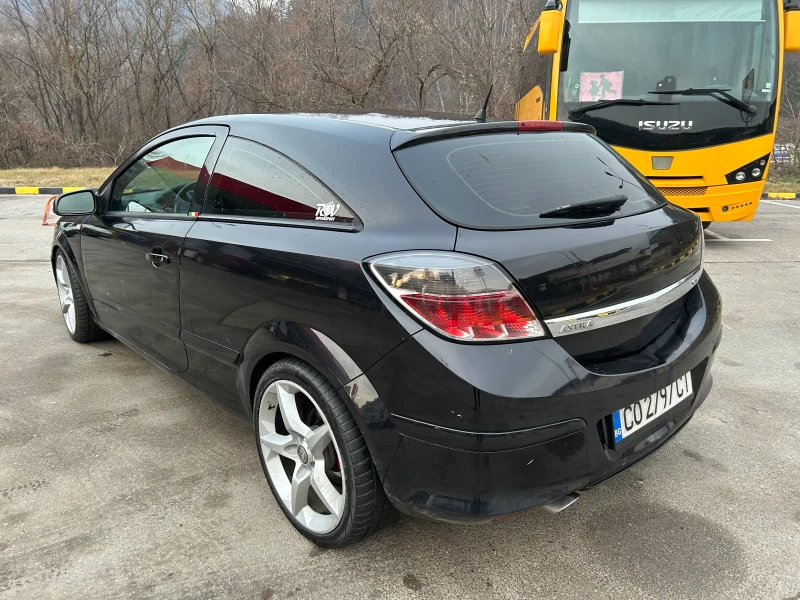 Opel Astra Gtc 1.9, снимка 7 - Автомобили и джипове - 48593487