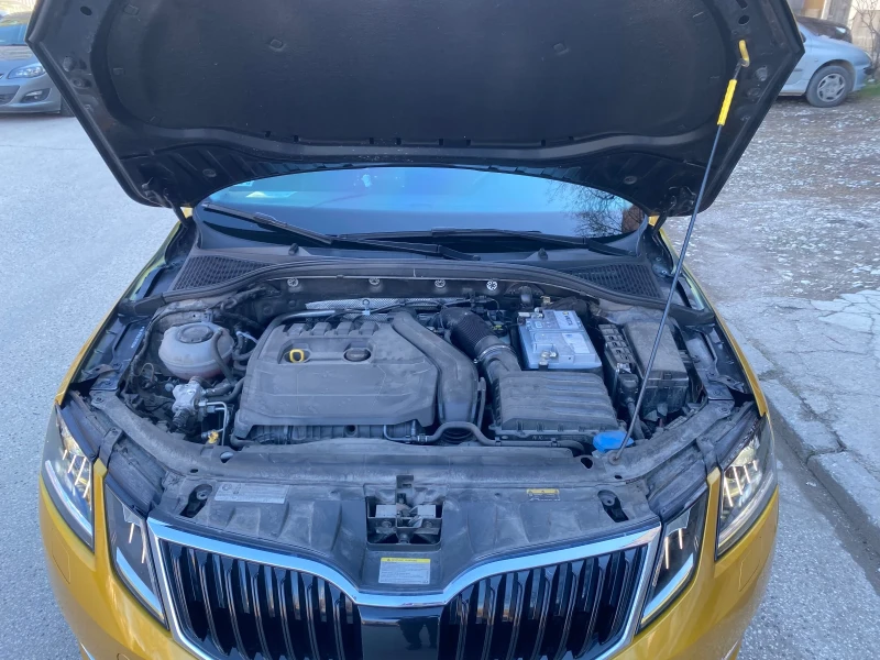 Skoda Octavia 1.5 G-TEC, снимка 11 - Автомобили и джипове - 52293736