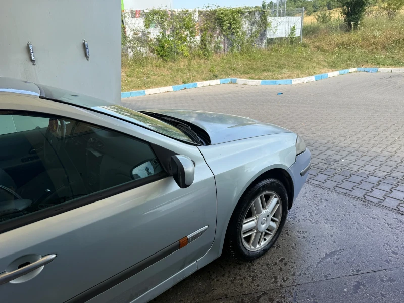Renault Laguna, снимка 7 - Автомобили и джипове - 52383943