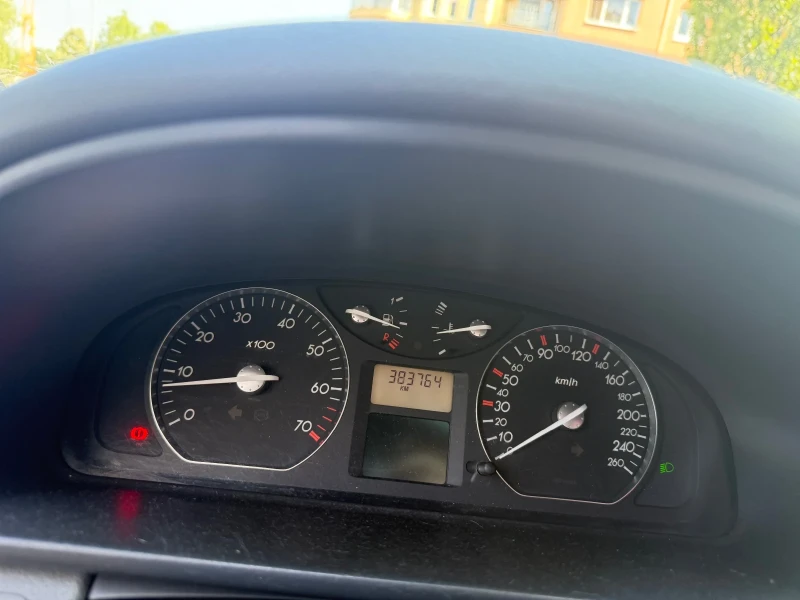 Renault Laguna, снимка 10 - Автомобили и джипове - 52383943