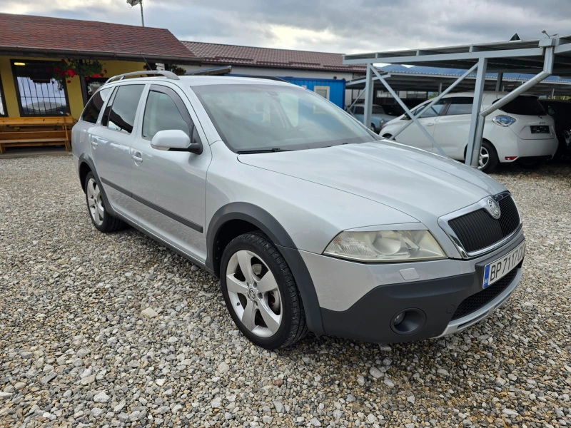 Skoda Octavia 2.0TDI 140кс SCOUT, снимка 7 - Автомобили и джипове - 51971168