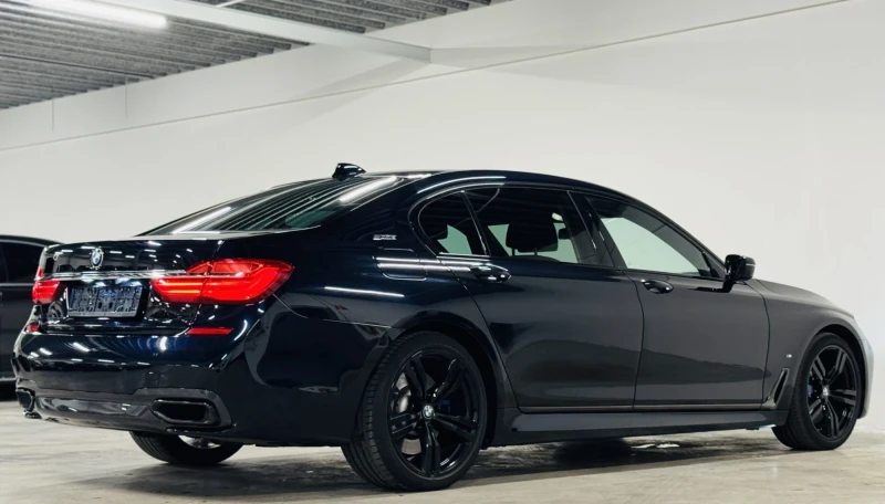 BMW 740 740e* Pano* Harman Kardon* Head UP* MEM* Подгрев н, снимка 3 - Автомобили и джипове - 52633748