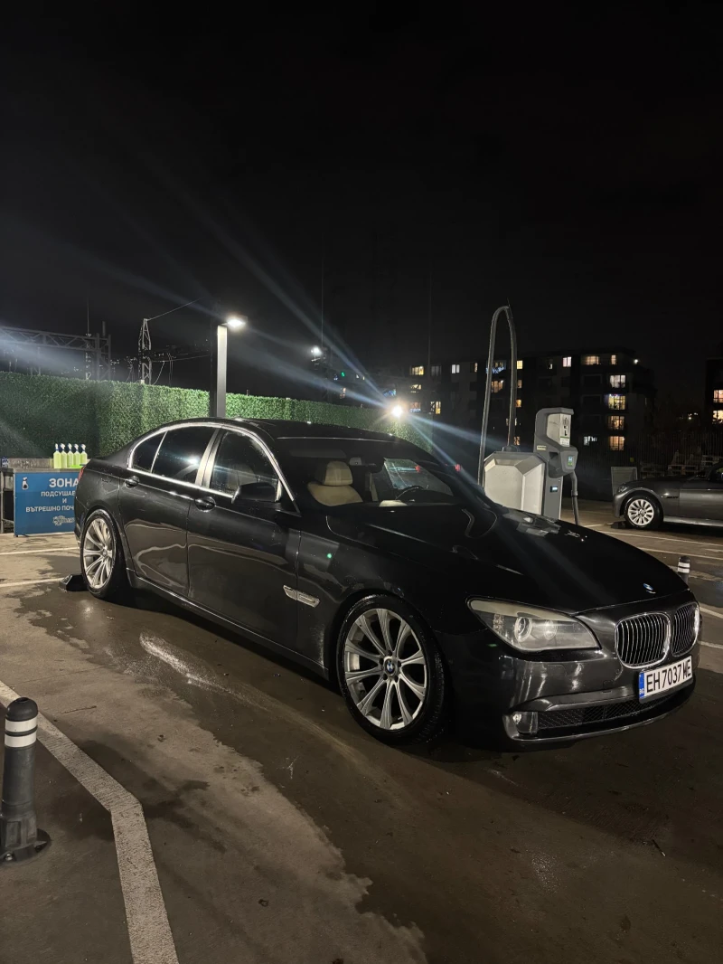 BMW 730, снимка 2 - Автомобили и джипове - 52713497