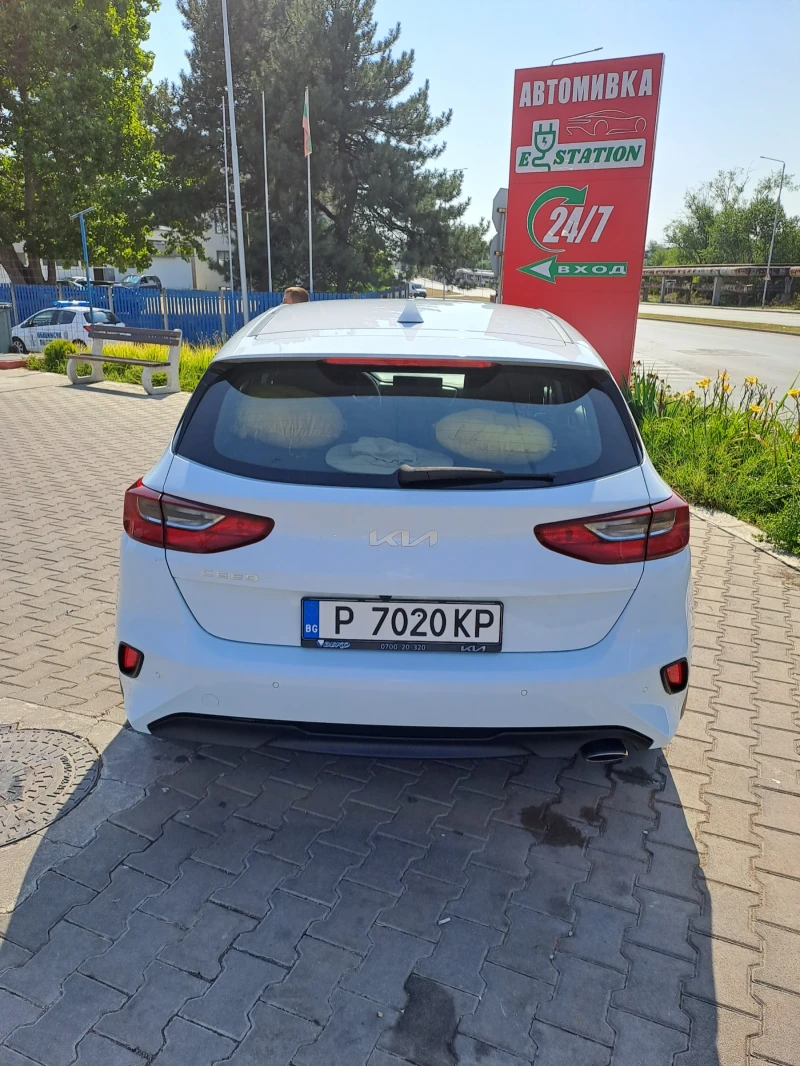 Kia Ceed 1.0 Turbo, снимка 6 - Автомобили и джипове - 52874184