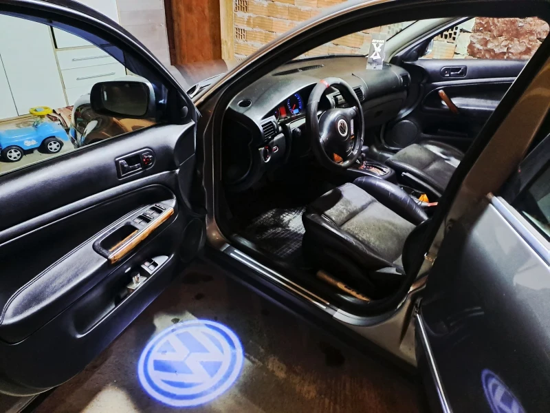 VW Passat 1.9Tdi, снимка 5 - Автомобили и джипове - 53285627