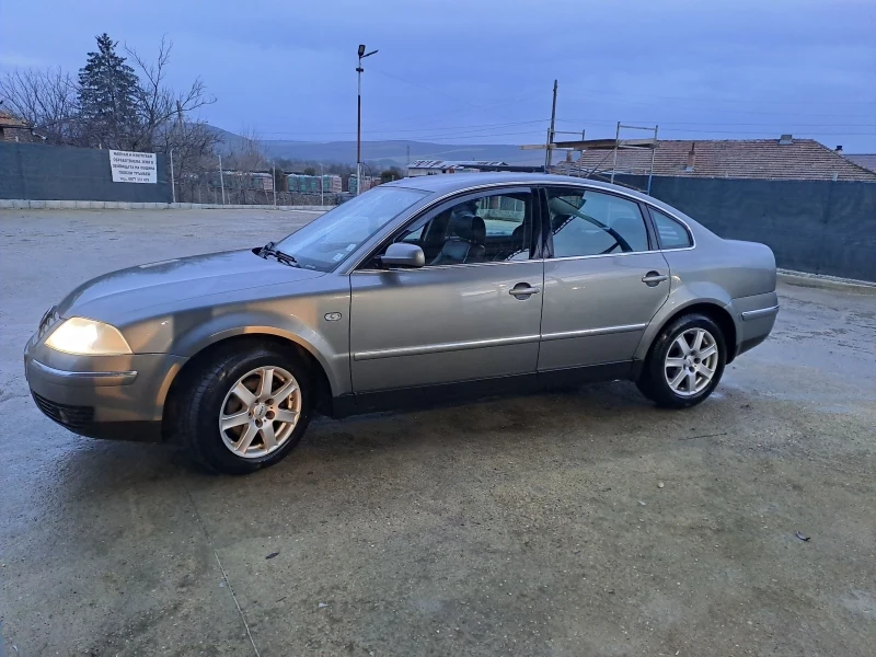 VW Passat 1.9Tdi, снимка 2 - Автомобили и джипове - 53285627