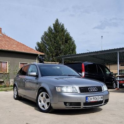 Audi A4, снимка 1 - Автомобили и джипове - 45396045