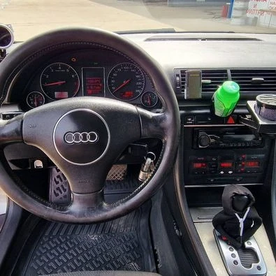 Audi A4, снимка 2 - Автомобили и джипове - 46677741