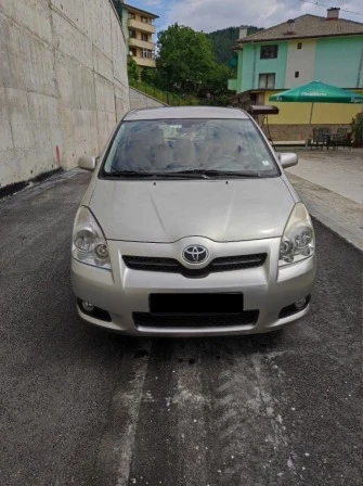 Toyota Corolla verso 2.2 D4D 136 facelift, снимка 6 - Автомобили и джипове - 47554684