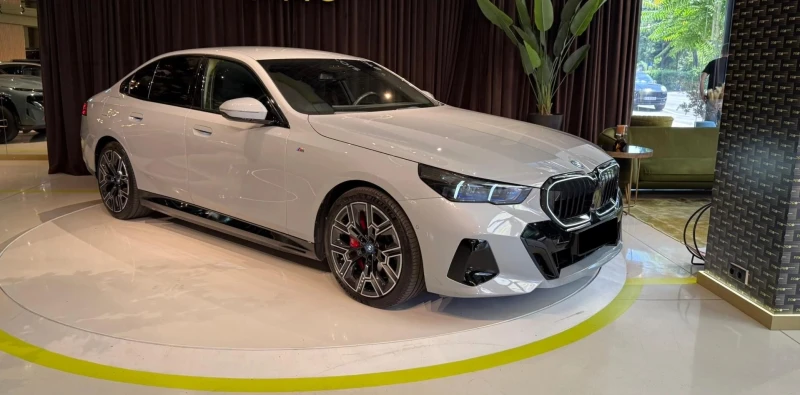 BMW 550 e Plug-in Hybrid xDrive M Sport Package - 132998 лв. - 94210220 1
