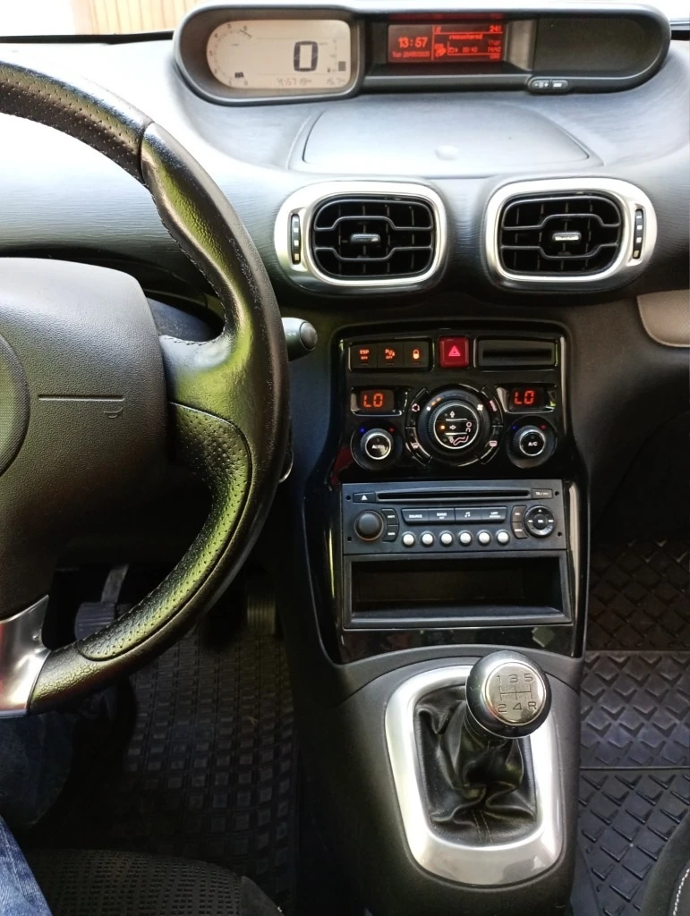 Citroen C3 Picasso 1.4 GAZ Exclusive - изображение 7