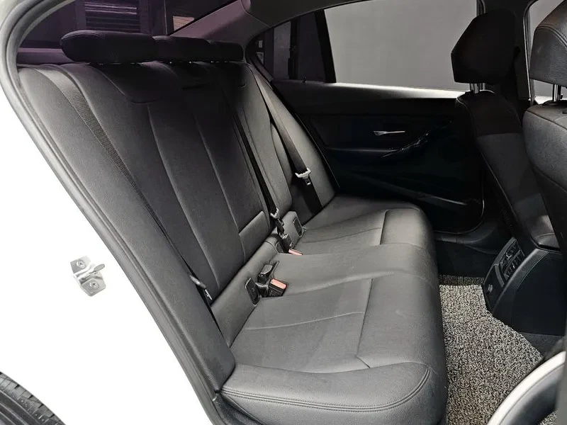 BMW 320 d | Mobile.bg � ����������� 12